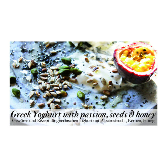 Greek Yoghurt with passion, seeds & honey-Gewürzkasten